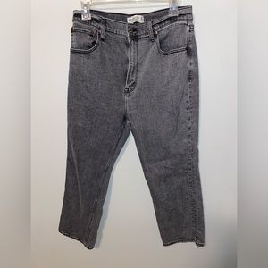 Abercrombie Curve Love Ultra High Rise Straight Ankle Jeans